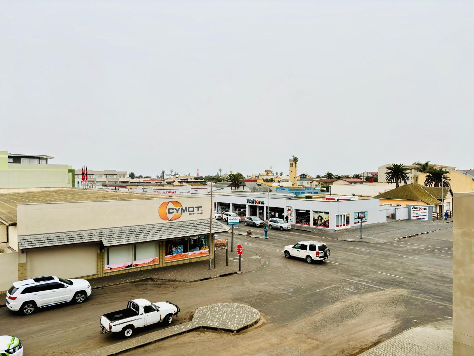 Apartamento Bright & Stylish Self Catering Swakopmund Cbd Exterior foto